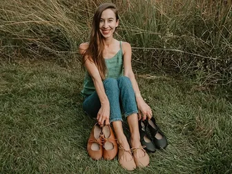 Product image of Adult Vintage Tie Ballerine Flat