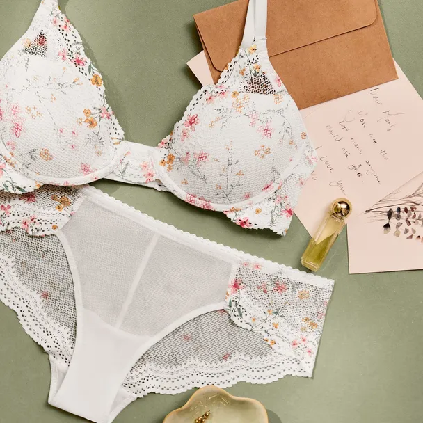 Product image of Signature Lace Bikini Florette
