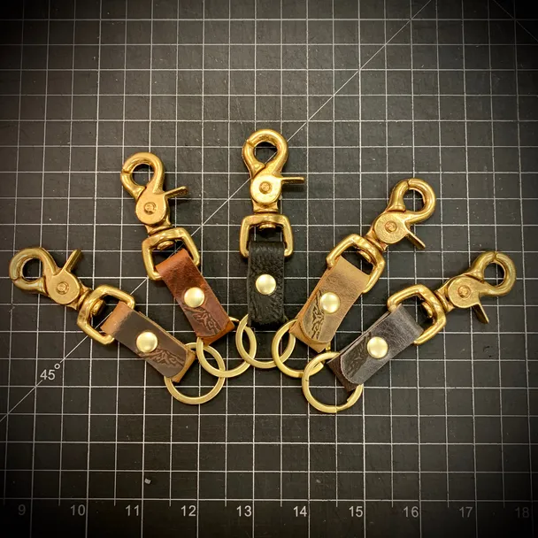 Product image of Swivel Snap raw Brass keychain with Bison Leather