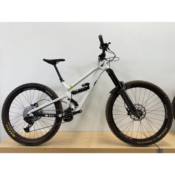 Product image of DEMO BIKE: One.2 29 - White- MED (Complete Bike) #51