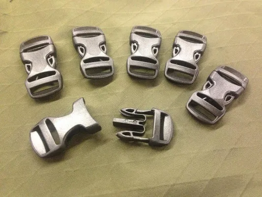 Product image of 3/4 inch buckle set of 6