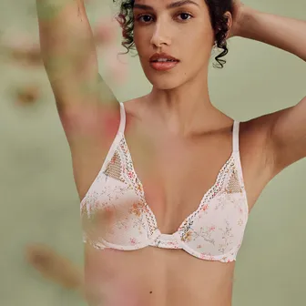 Product image of Signature All You Bra Florette